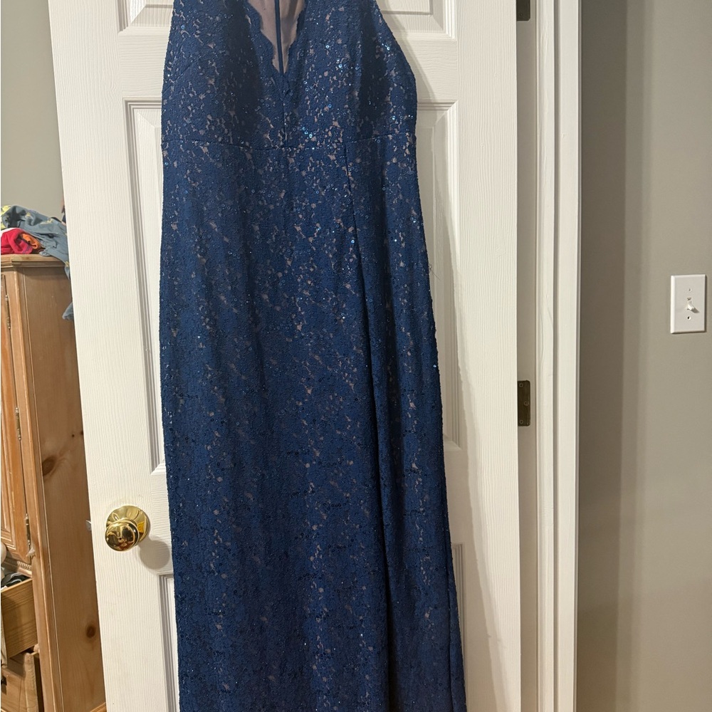 Elegant Blue Lace Evening Gown